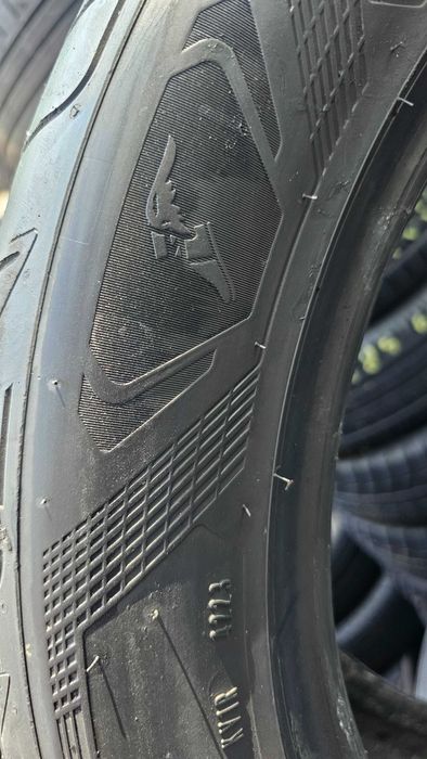 Anvelope 255/50/19 GOODYEAR VARA
