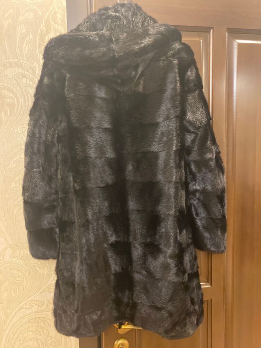 Продам норковую шубу