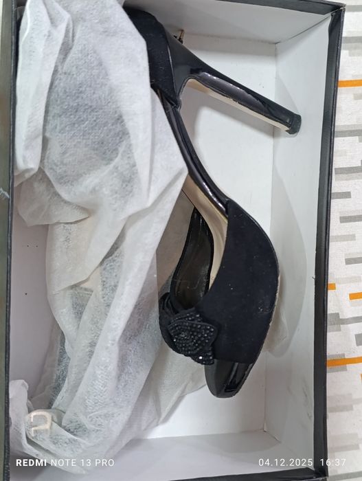 Вечерний обувь бархатный