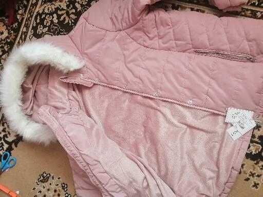 Продам куртку 52 размера