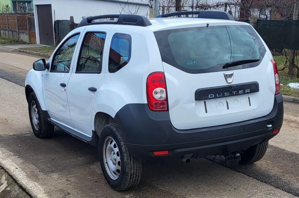 Dacia Duster  1,6 benzina