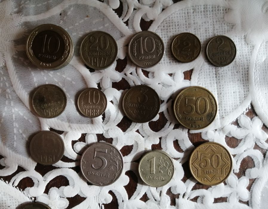 Продам монеты разные для коллекции