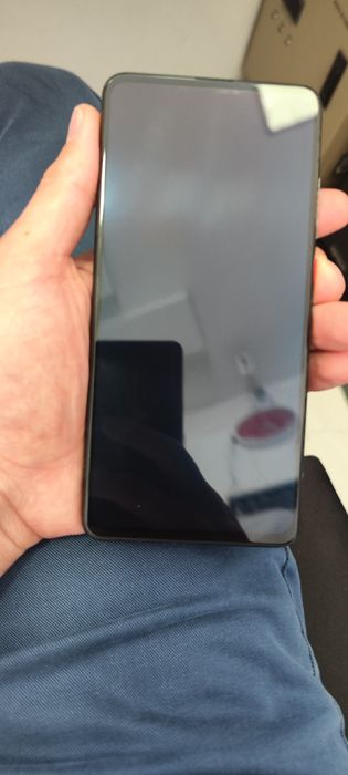 Mi 9T. xolati ideal