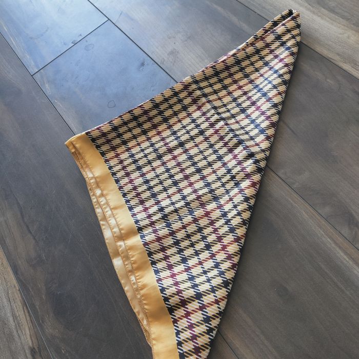 Витинч копринен шал