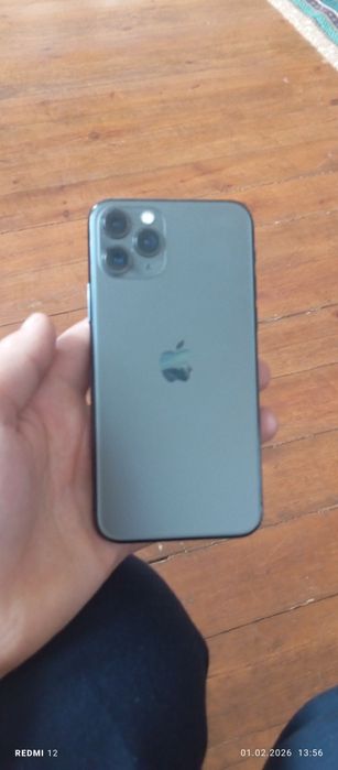 Продам айфон 11 про