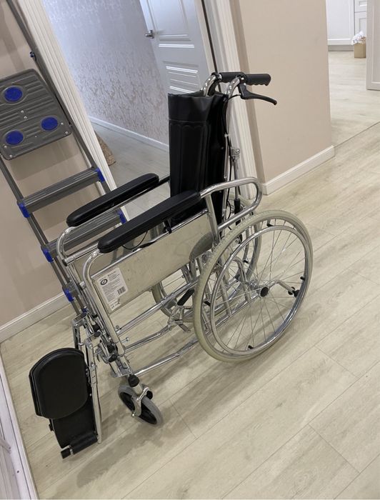 Инвалидный коляско