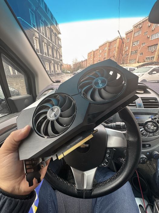 Asus rtx 3070 8 gb dual karobkasi yoq