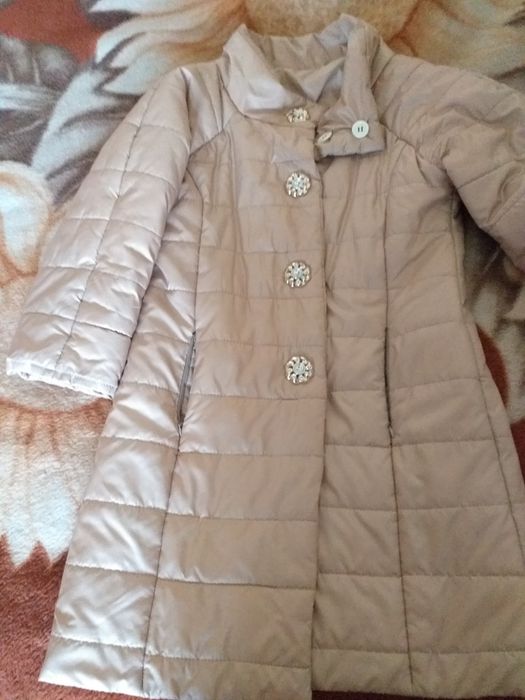 Продам пальто демисезон, болоневое