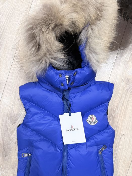 Нов Детски елек / грейка Moncler