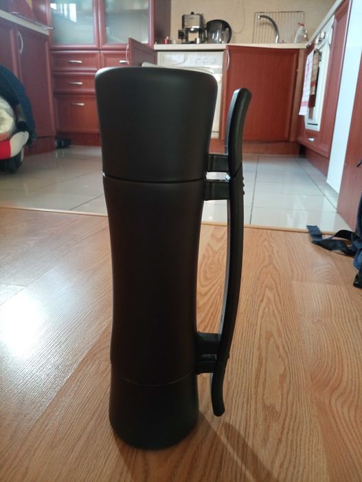 Термос -  1 литър