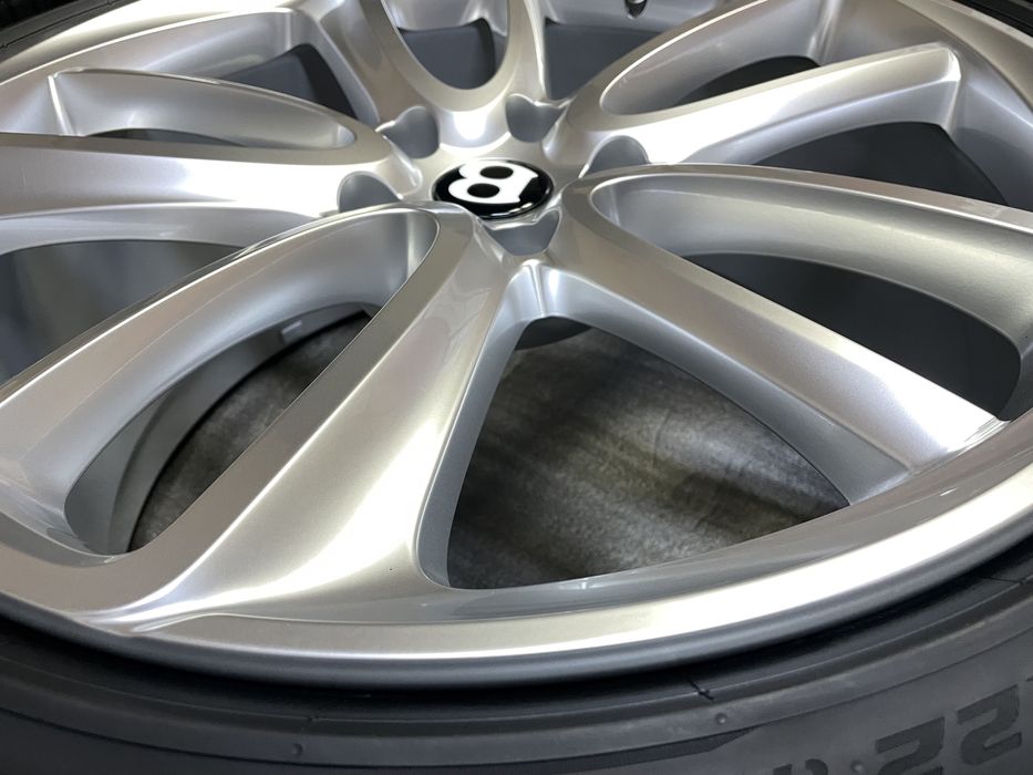 Jante Originale Bentley cont. GT si fl. Spur pe 22 cu anvelope Vara !