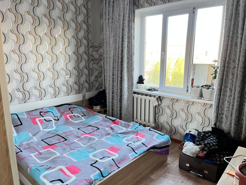 Продам 3 у улуч  квартиру не углавая