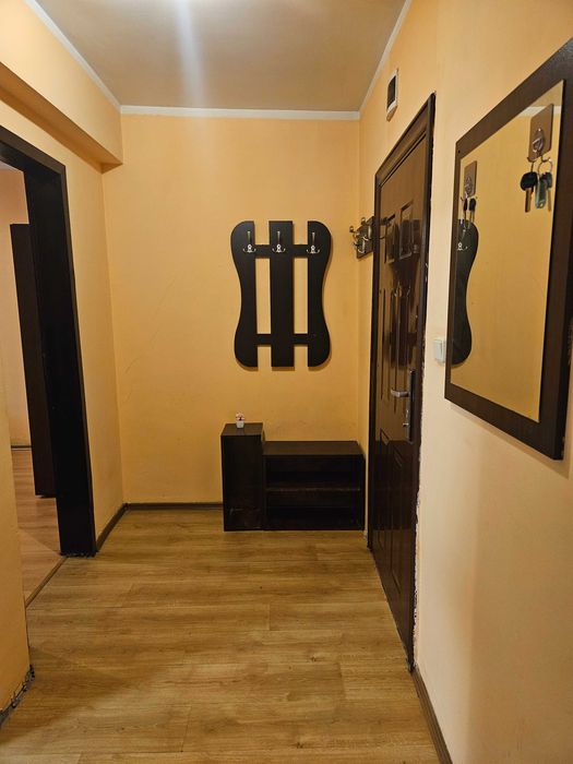 Дава се под наем Двустаен апартамент в Дупница - 55 кв.м за 348.84 € - Снимка #3