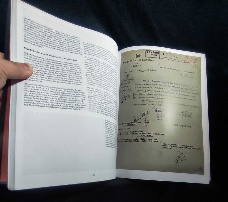 Уникальная книга - Конституция Германской Империи «Паульскирхе»