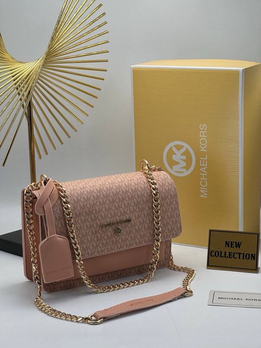 Geanta Michael Kors Noua !!! Dimensiuni 22/17 !!!