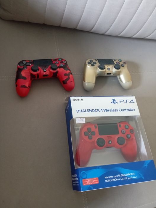 Продам джойстики для playstation 4