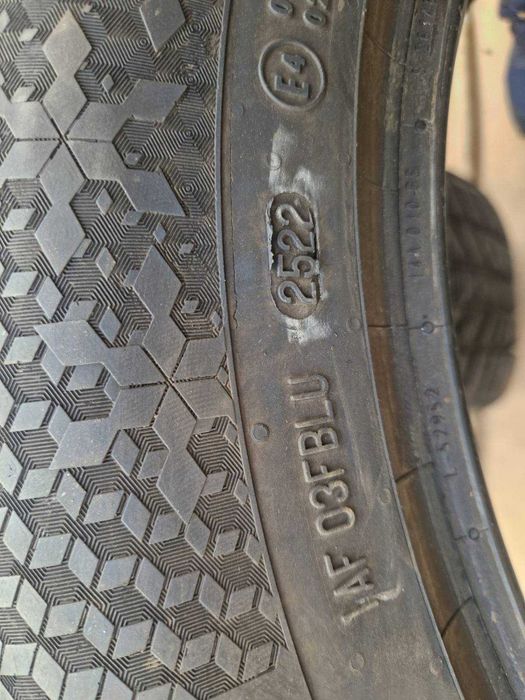 2 Continental R18 235/60 Зимни гуми  DOT2522