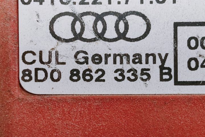 Modul  telefon 8D0862335B Volkswagen VW Passat B5.5 (facelift)