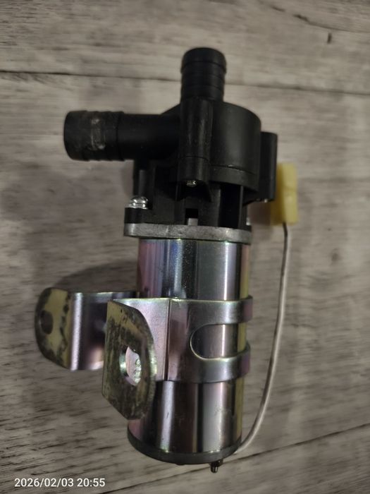 Насос автомобильный электрический