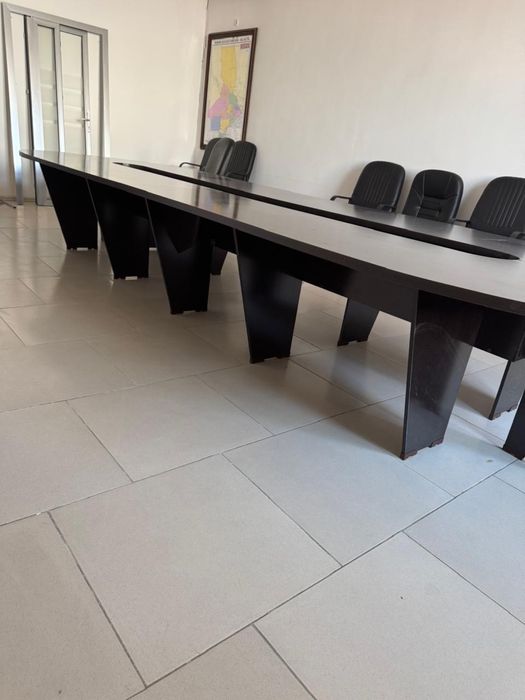 Продам Конференц стол