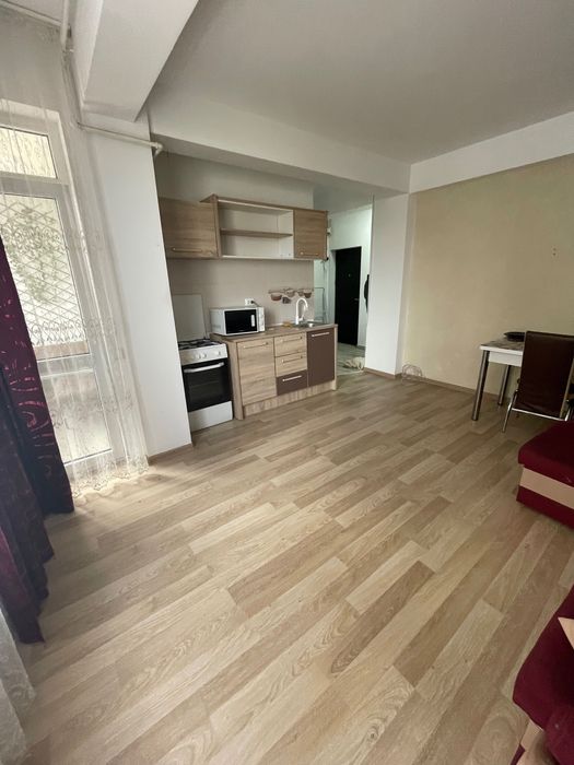 Inchiriez ap cu 2 camere Militari residence