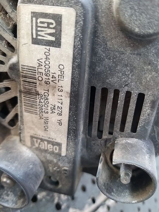 Alternator 1.3 cdti opel agila 13117278yp 2542850a