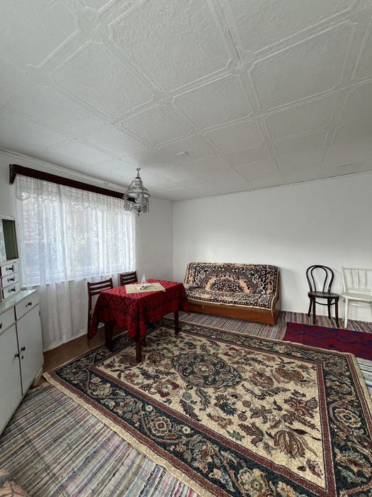 Vând casă la tară- sat Milășel