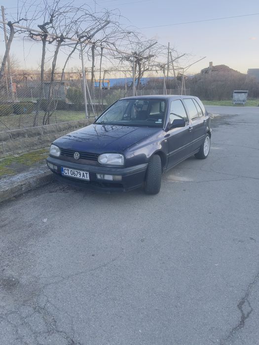VW GOLF 3       1.8 / 90 к.с. Бензин - газ