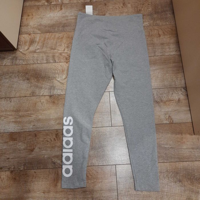 р-рL; XL Аdidas Women's Essentials High-Waisted клин