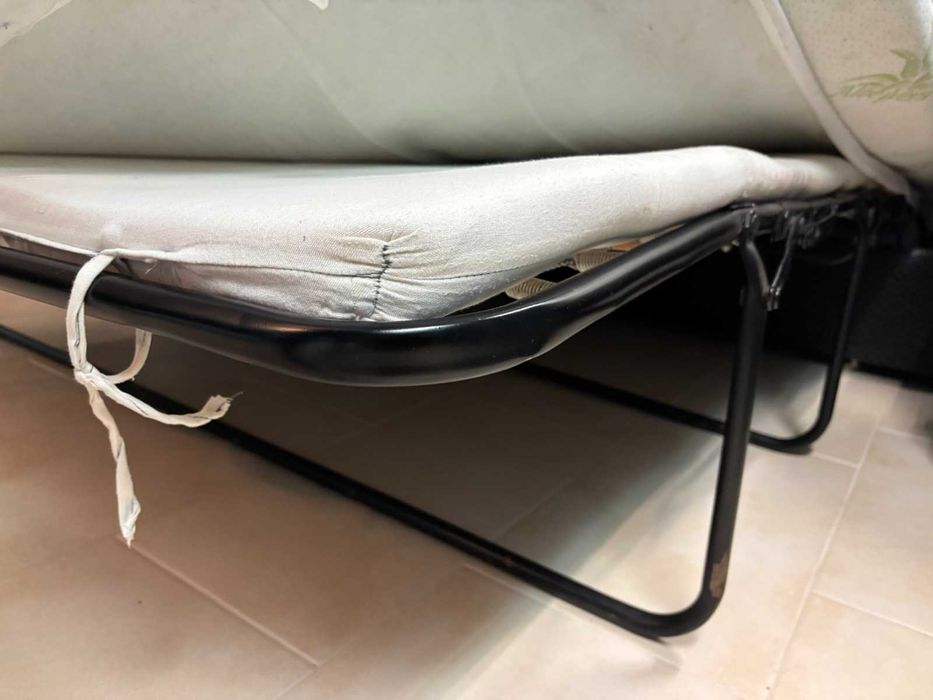 Разтегателен диван 200 см. (140см. ширина легло)