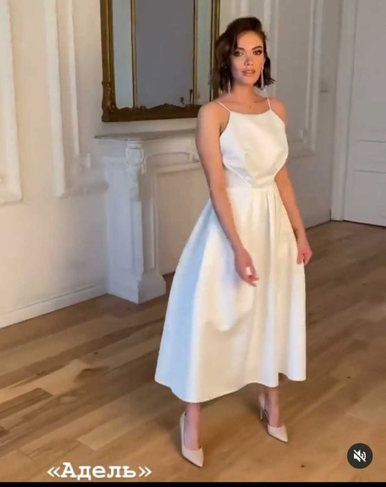 Продам платье (цвет айвори)