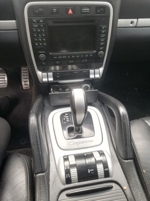 Фарофе , за Порше Кайен