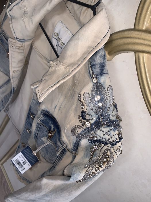 Джинсовая курточка размер. M. Турция.