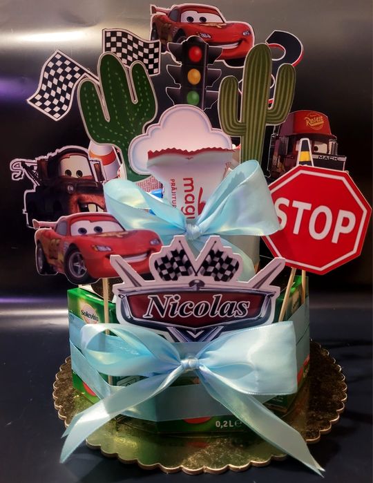 Torturi dulciuri scoala, gradinita, din suc, prajitura si ciocolata