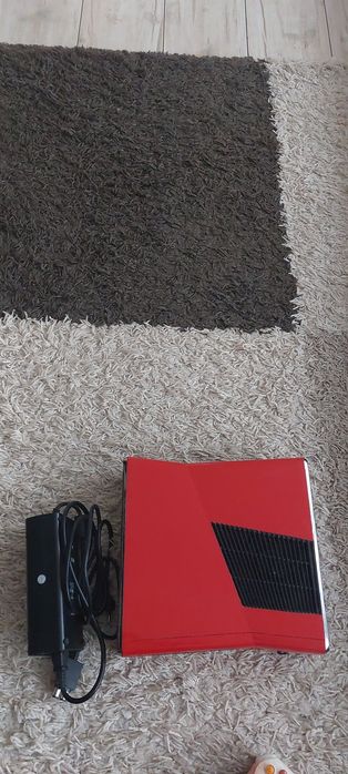 Vand xbox 360 in stare impecabila