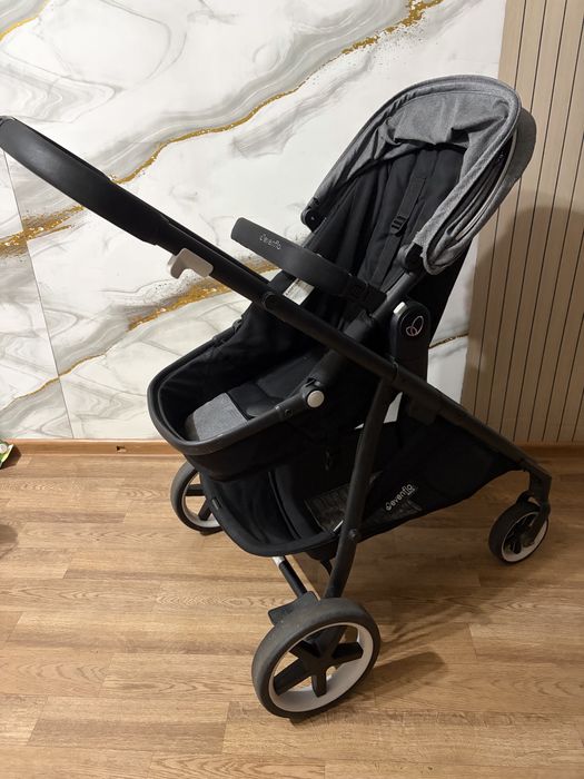 Продам детскую коляску