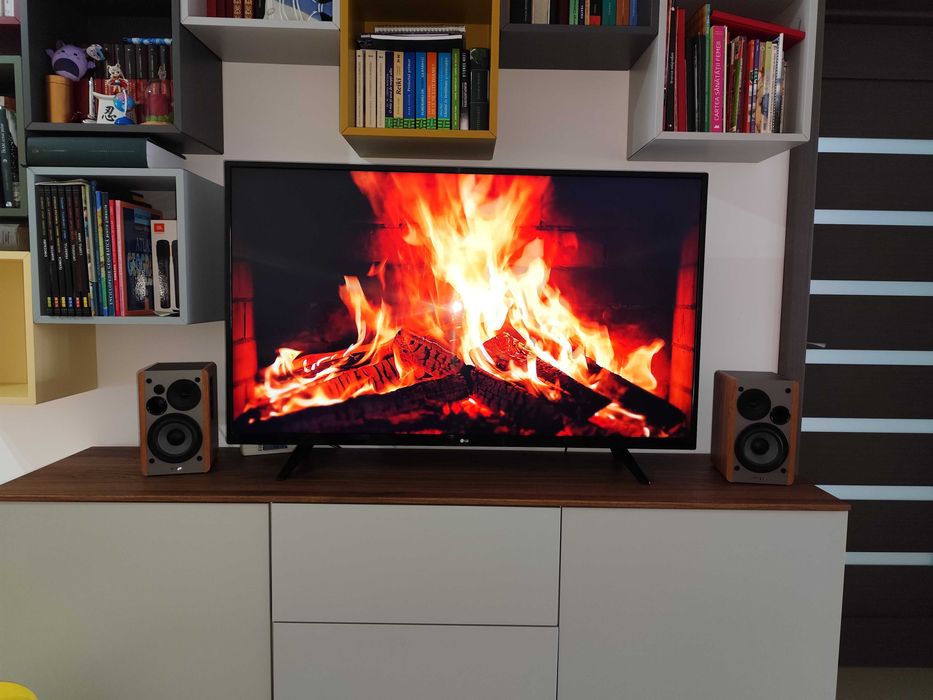 Vand boxe active 2.0  Edifier R1280T 42W RMS