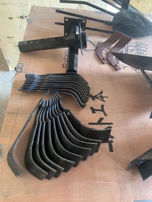 Культиватор и мотоблок нож. Плуг запчасти