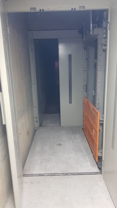 Дава се под наем Склад в Дупница - 775 кв.м за 1224 € - Снимка #2