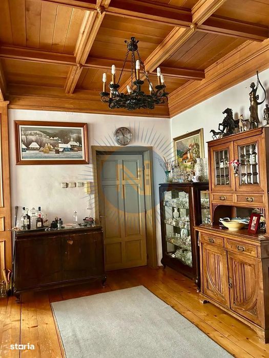 Vila de vanzare zona Barbu Vacarescu