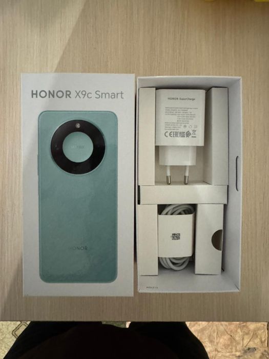 Продаётся смартфон HONOR X9c Smart