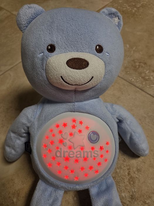 Ursulet Chicco Dreams  cu lumini de veghe si muzica