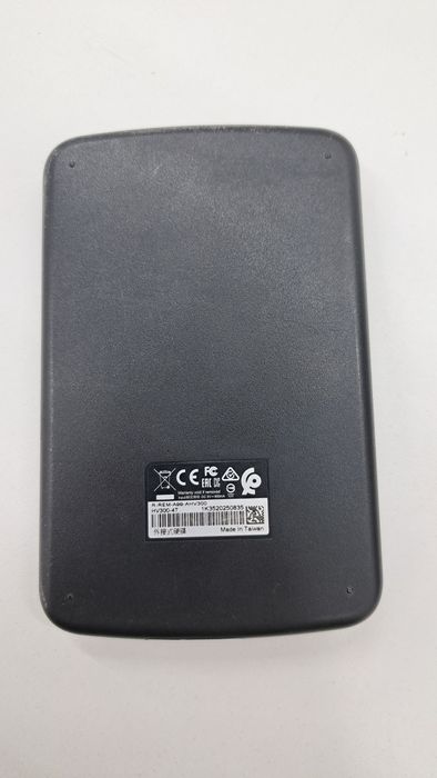 Продам внешний жесткий диск. ADATA 4TB. USB 3.0