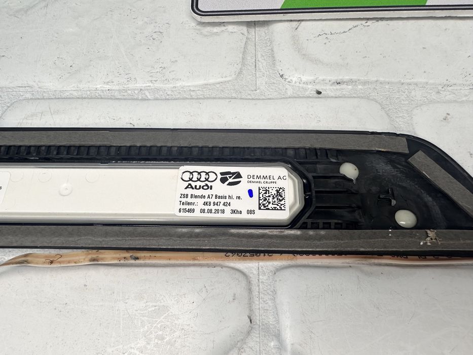 Лайсни прагове AUDI A7 S7 C8 Подсветка