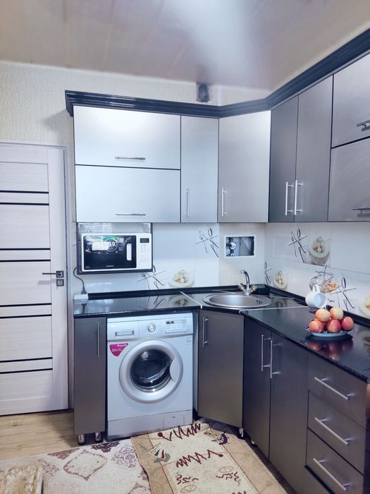 Продается 4 комнатная квартира