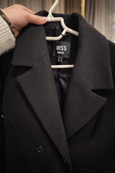 Пальто черное İpekyol