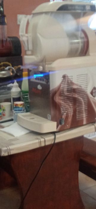 Машина за мек  сладолед