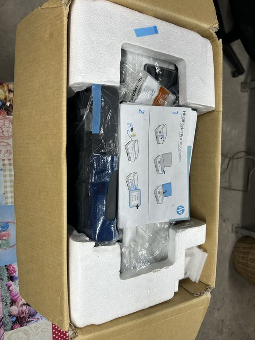 Imprimnta HP 8022e ( defecta )