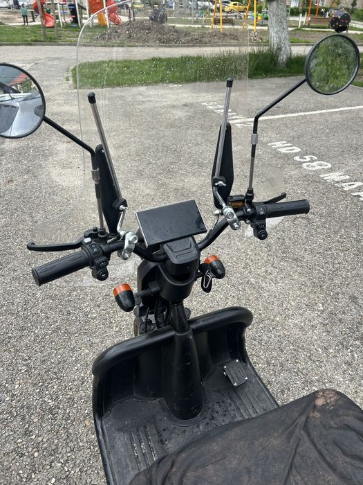 Triciclu electric