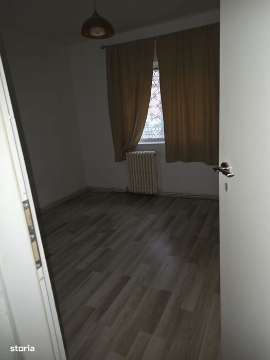 Apartament 3 camere, Decomandat – Centru – Piata Unirii